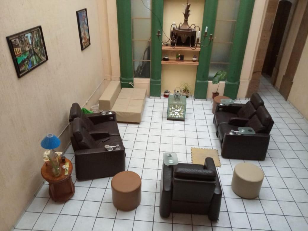 Hostal Гвадалахара Екстер'єр фото