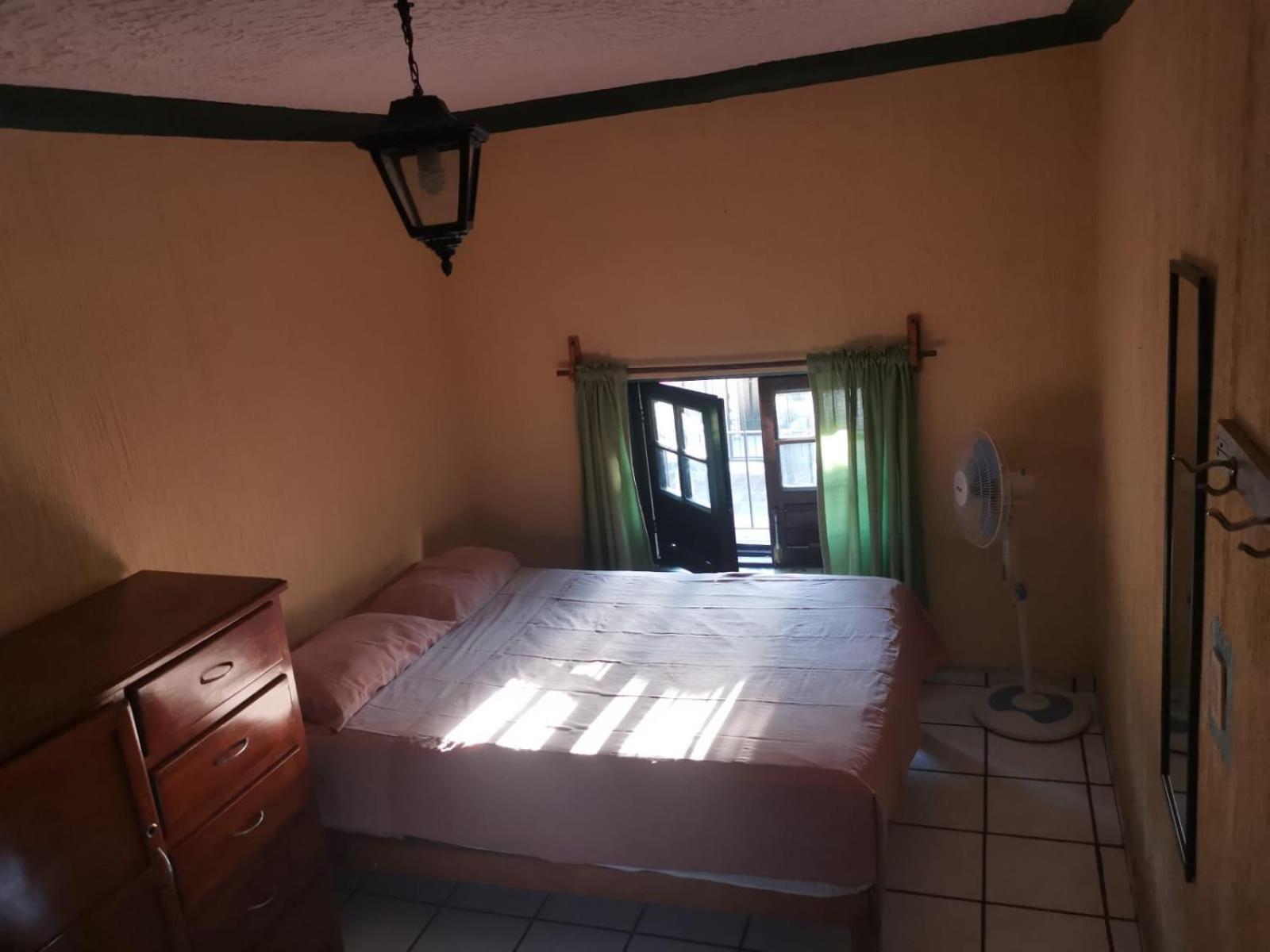 Hostal Гвадалахара Екстер'єр фото